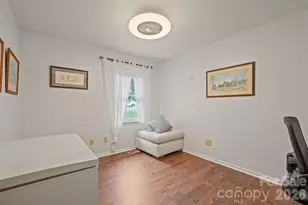 107 Powe St, Morganton, NC 28655 - Photo 30