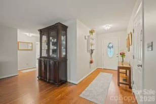 107 Powe St, Morganton, NC 28655 - Photo 14