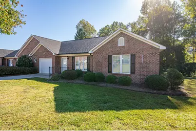 559 Queen Brogan Court, Gastonia, NC 28054 - Photo 2