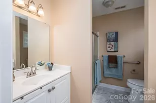 559 Queen Brogan Ct, Gastonia, NC 28054 - Photo 18