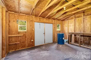2065 Gary Ln, Hickory, NC 28602 - Photo 30