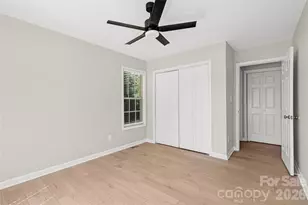 2065 Gary Ln, Hickory, NC 28602 - Photo 26