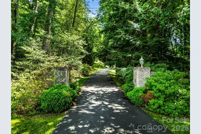 150 Rainbow View Drive, Fletcher, NC 28732 - Photo 8