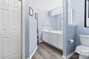 4226 Red Shed Ln, Charlotte, NC 28269 - Photo 16