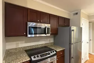413 W 8th St, Charlotte, NC 28202 - Photo 10