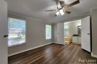 1134 Emanuel St, Kannapolis, NC 28081 - Photo 12