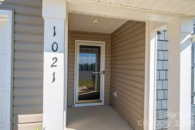 1021 Foxberry Lane, Maiden, NC 28650 - Photo 2