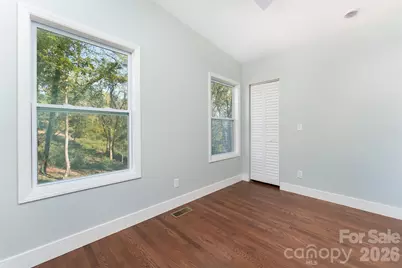 22 Crestfield Avenue, Asheville, NC 28804 - Photo 14