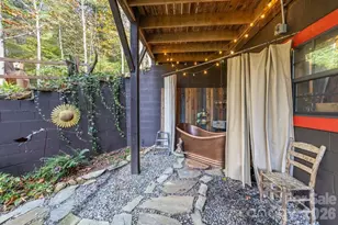 111 Elkhound Rd, Waynesville, NC 28785 - Photo 4