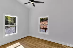 108 Payne Dr, Zirconia, NC 28790 - Photo 26