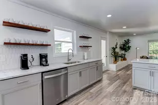 12 20 Collins Mountain Dr, Asheville, NC 28804 - Photo 14