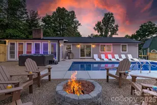 12 20 Collins Mountain Dr, Asheville, NC 28804 - Photo 2