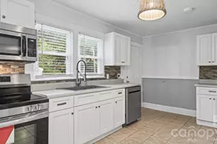1207 W 4th Ave, Gastonia, NC 28052 - Photo 8