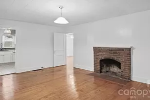 1207 W 4th Ave, Gastonia, NC 28052 - Photo 6