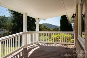 23 Wagon Rd, Asheville, NC 28805 - Photo 2