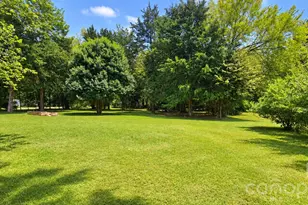 6067 Lake Wylie Rd, Lake Wylie, SC 29710 - Photo 2