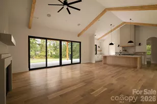 22 Willowbrook Rd, Asheville, NC 28805 - Photo 6
