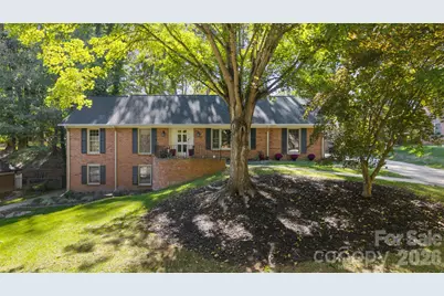 6626 Rocky Falls Road, Charlotte, NC 28211 - Photo 1