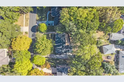 6626 Rocky Falls Road, Charlotte, NC 28211 - Photo 38