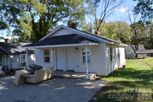 517 Elm St, Statesville, NC 28677 - Photo 1