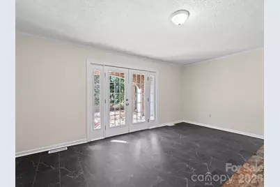 2111 Sagamore Road, Charlotte, NC 28209 - Photo 26