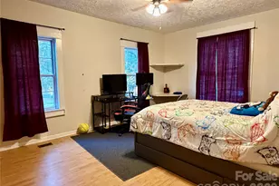 5004 Fallston Rd, Lawndale, NC 28090 - Photo 18