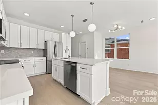 509 Oak St, Mooresville, NC 28115 - Photo 10