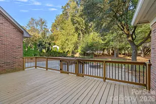 2716 Oldenway Dr, Charlotte, NC 28269 - Photo 36