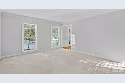 2716 Oldenway Drive, Charlotte, NC 28269 - Photo 16