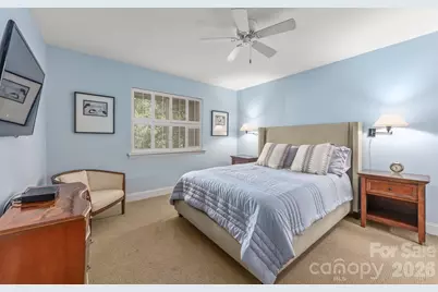 1323 Queens Road #421, Charlotte, NC 28207 - Photo 10