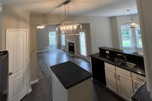 15315 Edgewater Forest Ln, Charlotte, NC 28278 - Photo 6