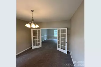 15315 Edgewater Forest Lane, Charlotte, NC 28278 - Photo 4