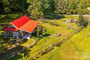 7820 Greenville Hwy, Brevard, NC 28712 - Photo 4