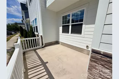 5826 Strathmore Court, Charlotte, NC 28215 - Photo 34