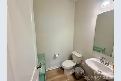 5826 Strathmore Court, Charlotte, NC 28215 - Photo 8