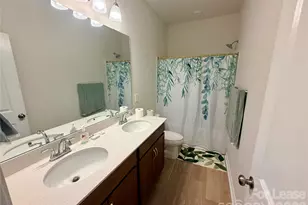 5826 Strathmore Ct, Charlotte, NC 28215 - Photo 26
