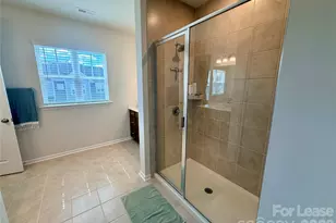 5826 Strathmore Ct, Charlotte, NC 28215 - Photo 24