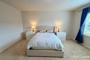 5826 Strathmore Ct, Charlotte, NC 28215 - Photo 18