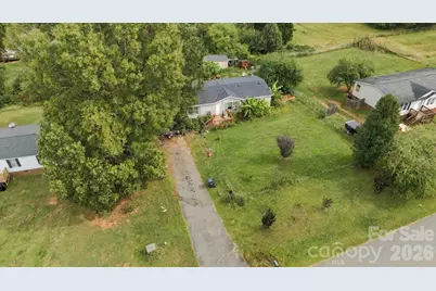 1176 Safeway Drive #65A, Gastonia, NC 28056 - Photo 2