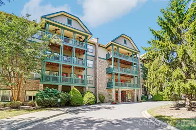 9 Kenilworth Knolls #201, Asheville, NC 28805 - Photo 1