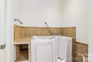 9 Kenilworth Knolls, Asheville, NC 28805 - Photo 24