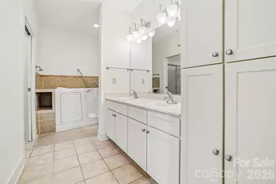 9 Kenilworth Knolls #201, Asheville, NC 28805 - Photo 22
