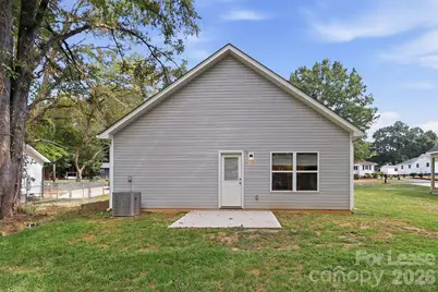 1023 N Ransom Street, Gastonia, NC 28052 - Photo 10