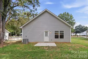 1023 N Ransom St, Gastonia, NC 28052 - Photo 10
