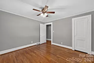 1829 3rd St NE, Hickory, NC 28601 - Photo 12