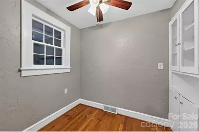 1829 3rd Street NE, Hickory, NC 28601 - Photo 24