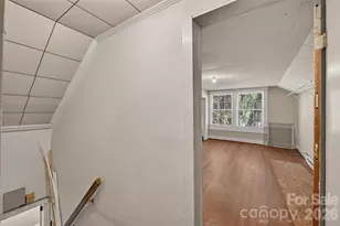 1829 3rd St NE, Hickory, NC 28601 - Photo 32