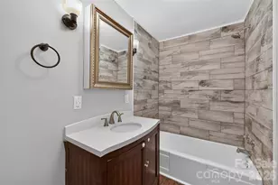1829 3rd St NE, Hickory, NC 28601 - Photo 14