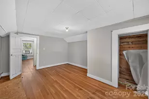 1829 3rd St NE, Hickory, NC 28601 - Photo 38
