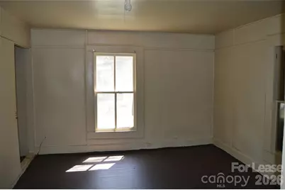 247 N Main Street, Troutman, NC 28166 - Photo 6